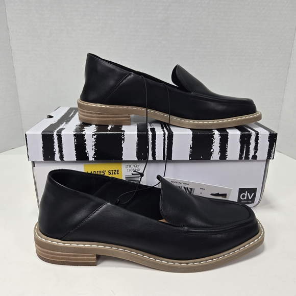 DV by Dolce Vita Flirty Black Loafers Women' Size 6 - Picture 3 of 9